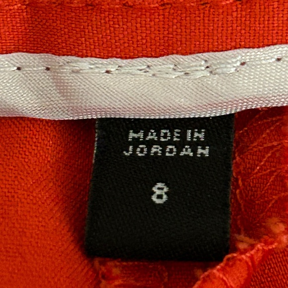 Express Women’s Capris - Picture 3 of 4